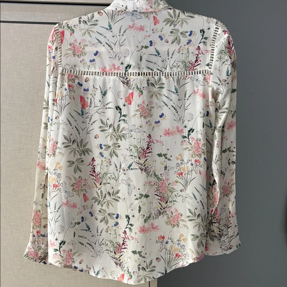 The Kooples Floral Button-Up Blouse in Ivory size XXS  ( fits a S) runs large - Picture 6 of 8